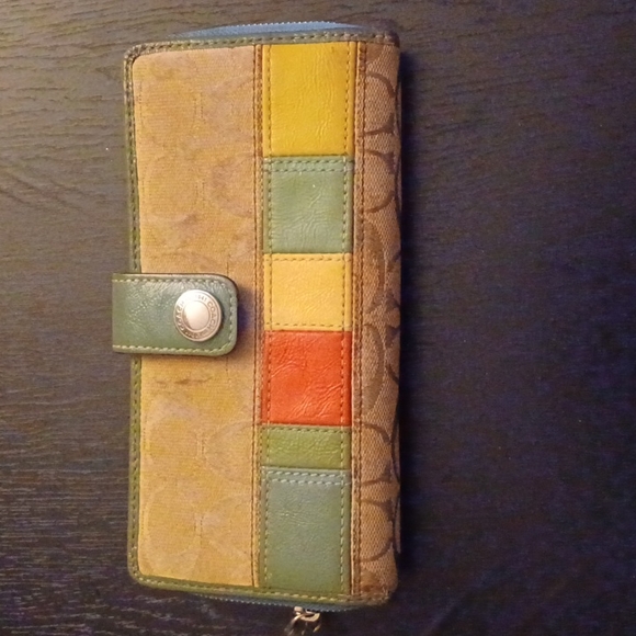 Coach Peacock Pattern Wallet - Picture 1 of 3